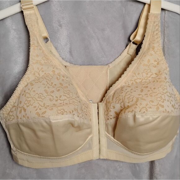 Mastectomy Bra One Of Many - Picture 1 of 3